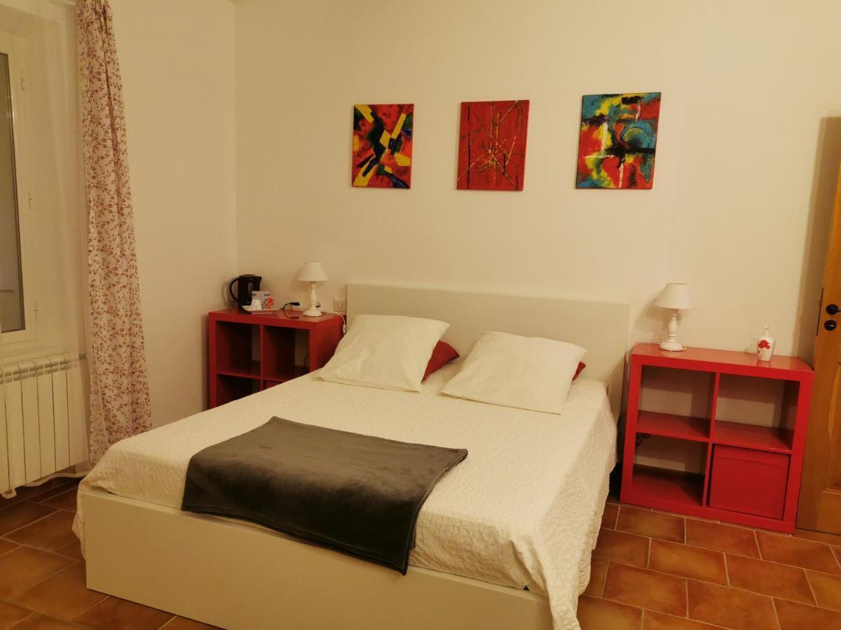 Bed and Breakfast La Bastide De Nini Carcès Zewnętrze zdjęcie